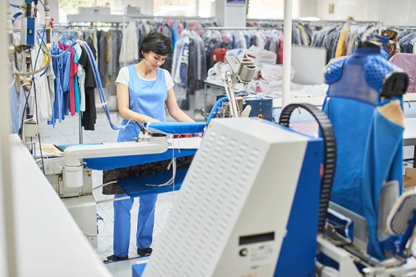 Laverie industrielle pour le nettoyage de tapis  